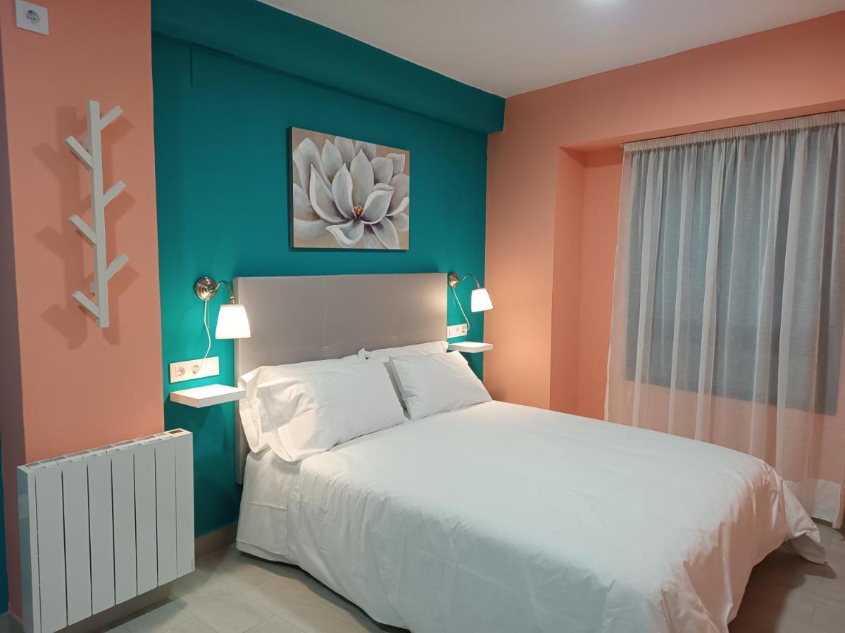 Estudios La Casina Caces Екстериор снимка