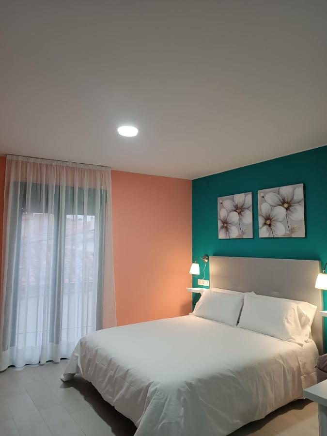 Estudios La Casina Caces Екстериор снимка