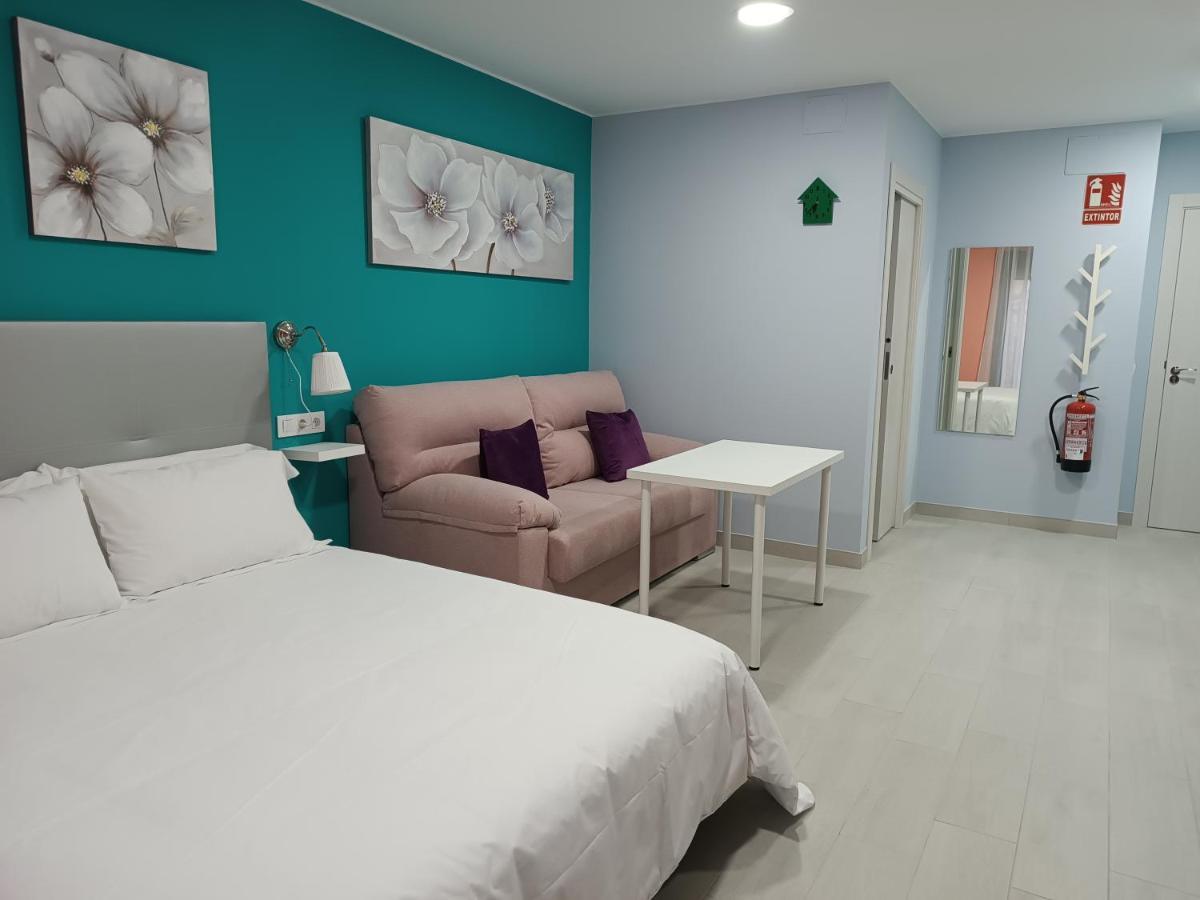 Estudios La Casina Caces Екстериор снимка